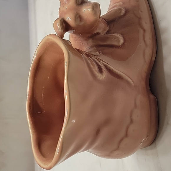 Vintage shawnee pottery dog on shoe - Picture 3 of 9